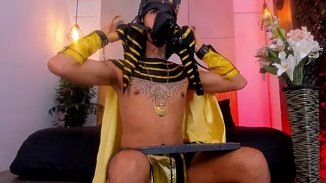 Snapshot of Donovan_Desmond chatting on October 2025 07:53:01 AM Donovan Desmond online show from October 2025 07:53:01 AM