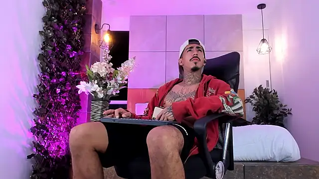 Donovan Desmond online show from March 2026 04:07:02 AM