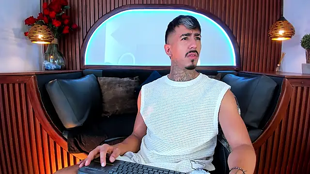 Donovan Desmond online show from March 2026 07:29:01 PM