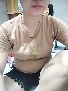 Mie rose online show from October 2025 01:08:02 PM