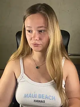 CaramelleSugar  online show from September 2025 05:27:02 PM