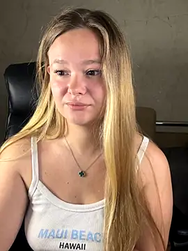 CaramelleSugar  online show from September 2025 04:34:02 PM