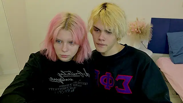 Bonnie And C1yde online show from November 2025 05:12:02 PM