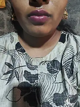 srav43 online show from June 2026 07:34:01 AM