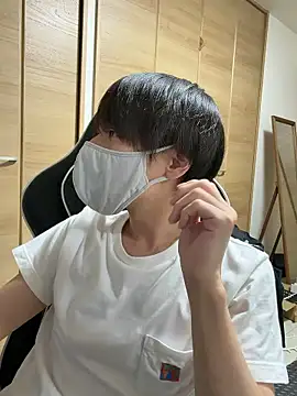 Snapshot of jiji9253 chatting on May 2026 01:06:01 PM jiji9253 online show from May 2026 01:06:01 PM