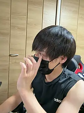Snapshot of jiji9253 chatting on May 2026 12:34:02 PM jiji9253 online show from May 2026 12:34:02 PM