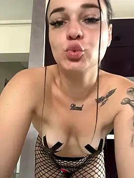 Baby Eva23 online show from September 2025 10:58:02 AM