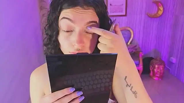 valkiria ardent s online show from February 2026 01:08:02 PM