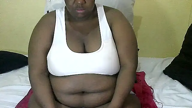 AnnabigpussyXO online show from October 2025 02:47:02 PM