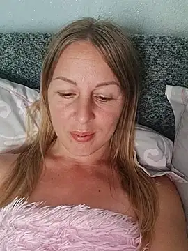 LunaSugarX online show from September 2025 02:52:02 PM