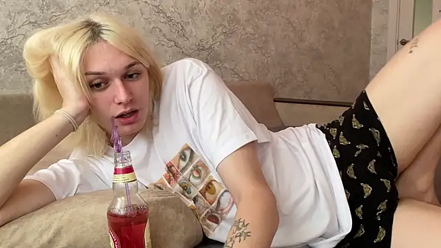 evelina228 online show from October 2025 06:53:02 AM