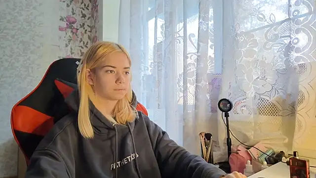 Witching Moon online show from October 2025 07:17:02 AM