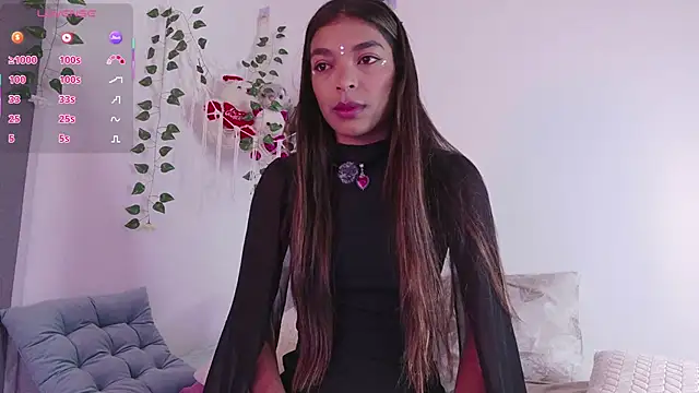 Nicolle swt online show from November 2025 10:47:02 AM