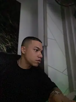 AlphaMasterXxx online show from October 2025 03:07:01 AM