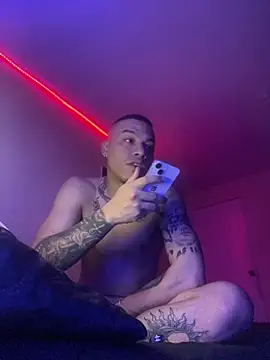 AlphaMasterXxx online show from January 2026 10:09:02 AM