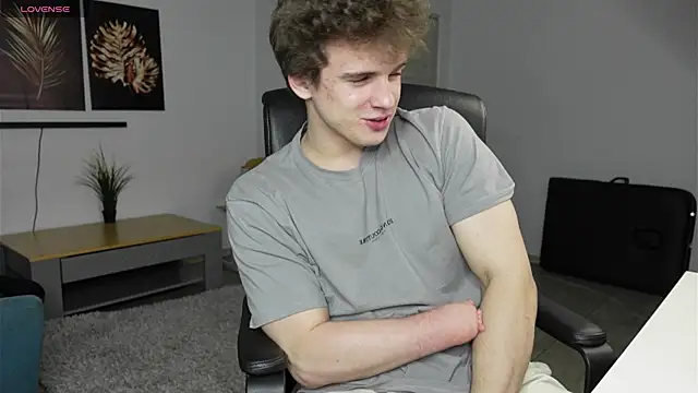 Ricky Becko online show from October 2025 07:21:01 PM