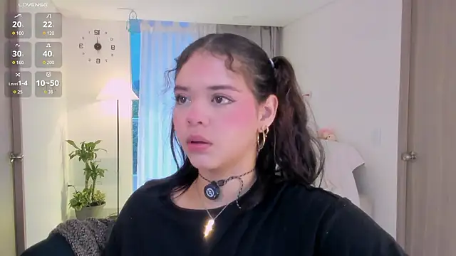 Snapshot of NikaVelvet1 chatting on March 2026 11:00:01 PM NikaVelvet1 online show from March 2026 11:00:01 PM