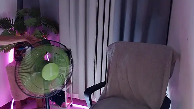 pinkcock froi2305 online show from January 2026 05:32:02 AM