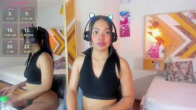 SoleneFontaine online show from November 2025 12:41:02 PM