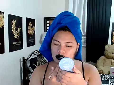 TSbrianaHugeCock online show from February 2026 11:58:01 AM