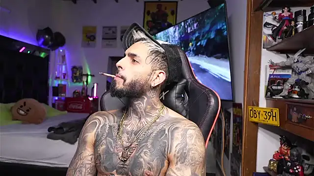 logan hugh8 online show from March 2026 06:40:01 AM