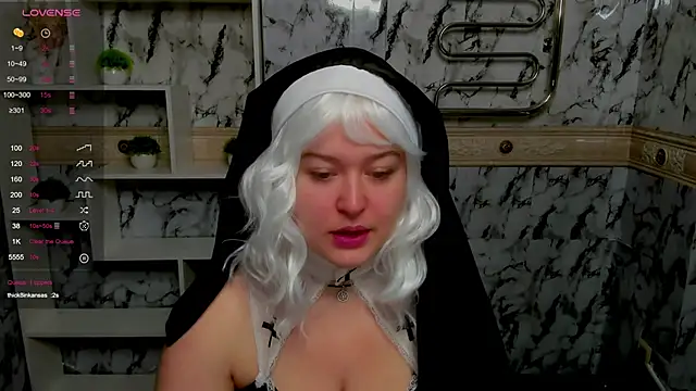 HelenHartt online show from October 2025 01:53:02 AM