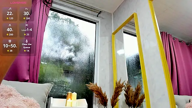 AryaFey online show from October 2025 07:17:01 AM