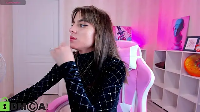 lasly moon online show from December 2025 12:40:01 AM