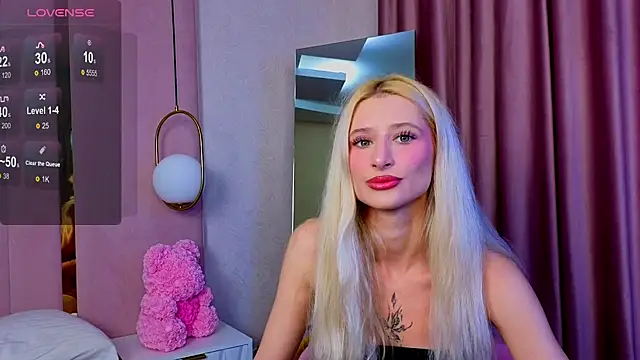 Monica Leen online show from October 2025 06:36:02 AM