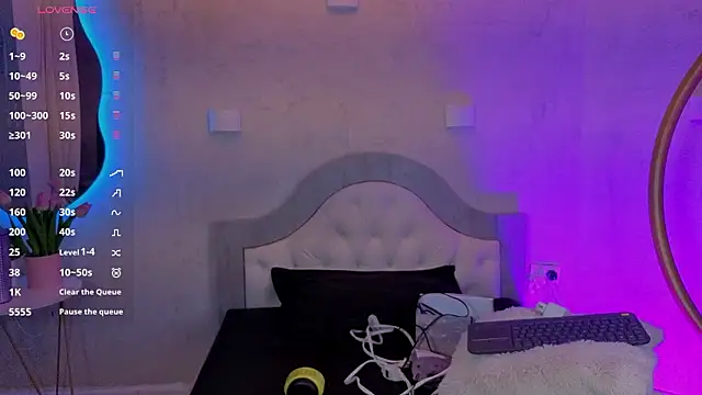MiaWonderfull online show from July 2026 03:06:02 AM