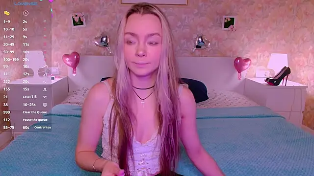 Snapshot of Little_Rockk chatting on July 2026 12:42:02 PM Little Rockk online show from July 2026 12:42:02 PM