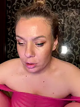 emmasweett11 online show from September 2025 10:20:01 PM