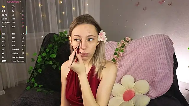 NyxaThorn online show from January 2026 03:06:02 PM