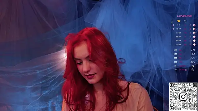 GildedKitten online show from December 2025 06:15:01 PM