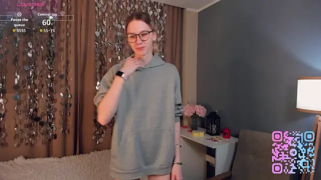 SharylSmalt online show from February 2026 01:07:02 AM