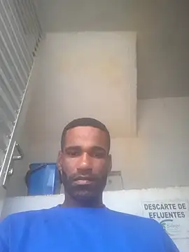 Snapshot of negrobrazil92 chatting on November 2025 11:31:02 AM negrobrazil92 online show from November 2025 11:31:02 AM