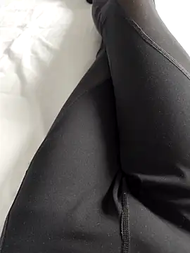 Snapshot of luckylover2024 chatting on February 2026 09:30:01 AM luckylover2024 online show from February 2026 09:30:01 AM