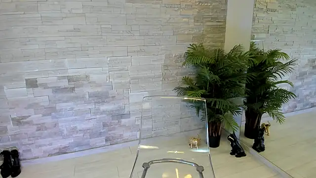 Snapshot of AngelInSinn chatting on October 2025 07:44:02 PM AngelInSinn online show from October 2025 07:44:02 PM