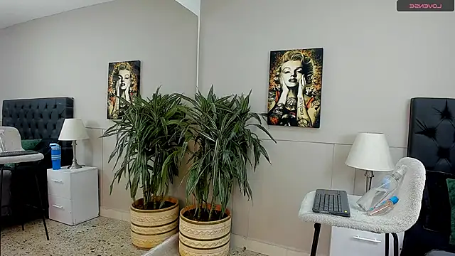 emilio brandon online show from October 2025 11:11:01 AM