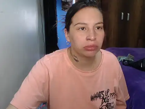 cloequeen15 online show from March 2026 03:18:01 PM