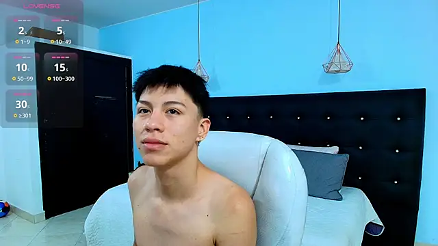 Abraham horny18 online show from September 2025 08:36:01 PM