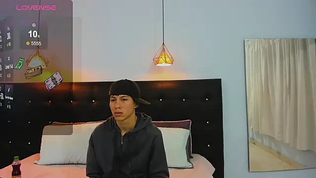 Abraham horny18 online show from November 2025 08:25:02 PM