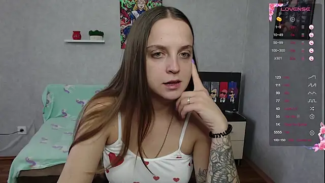 Violetwin online show from September 2025 11:22:02 AM