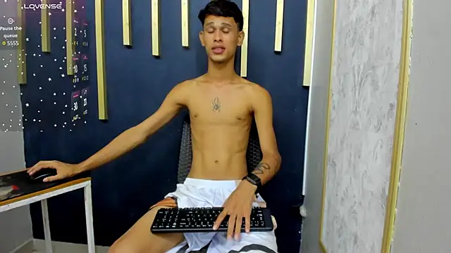 Just D4v7 online show from October 2025 07:21:01 PM