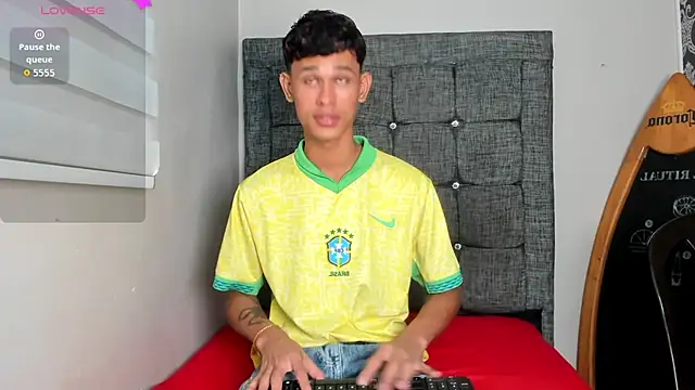 Just D4v7 online show from October 2025 07:26:01 PM