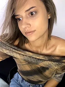 AishaKali online show from September 2025 09:00:02 AM