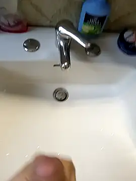 Snapshot of Empi19cm chatting on September 2025 05:42:02 AM Empi19cm online show from September 2025 05:42:02 AM