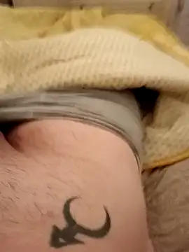 Snapshot of Empi19cm chatting on February 2026 07:55:02 PM Empi19cm online show from February 2026 07:55:02 PM