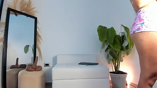 Noami Rose online show from September 2025 11:26:01 PM