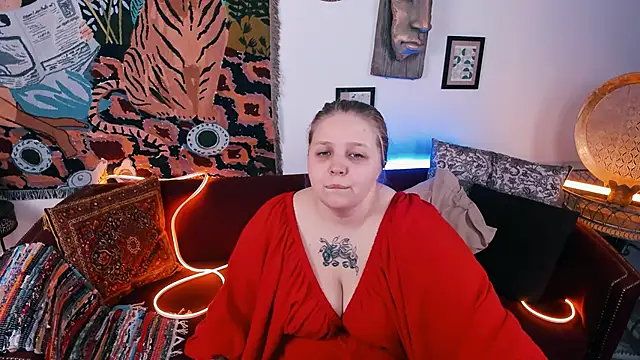 SladaDell online show from September 2025 05:07:01 AM